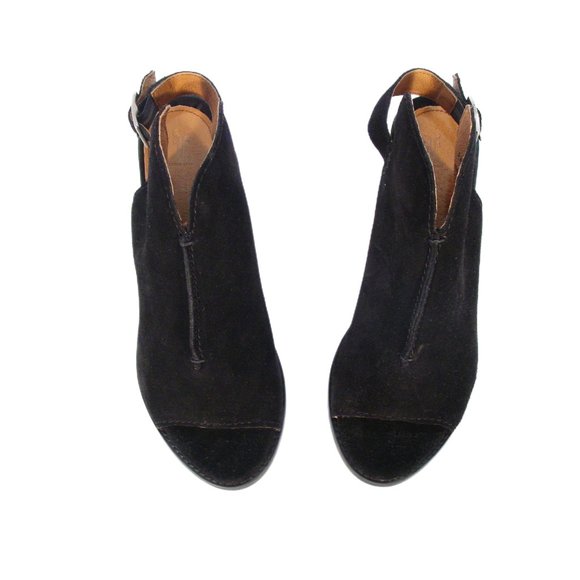 FRYE Courtney $198 Black Suede Peep Toe Heeled Booties 9B - Picture 6 of 9